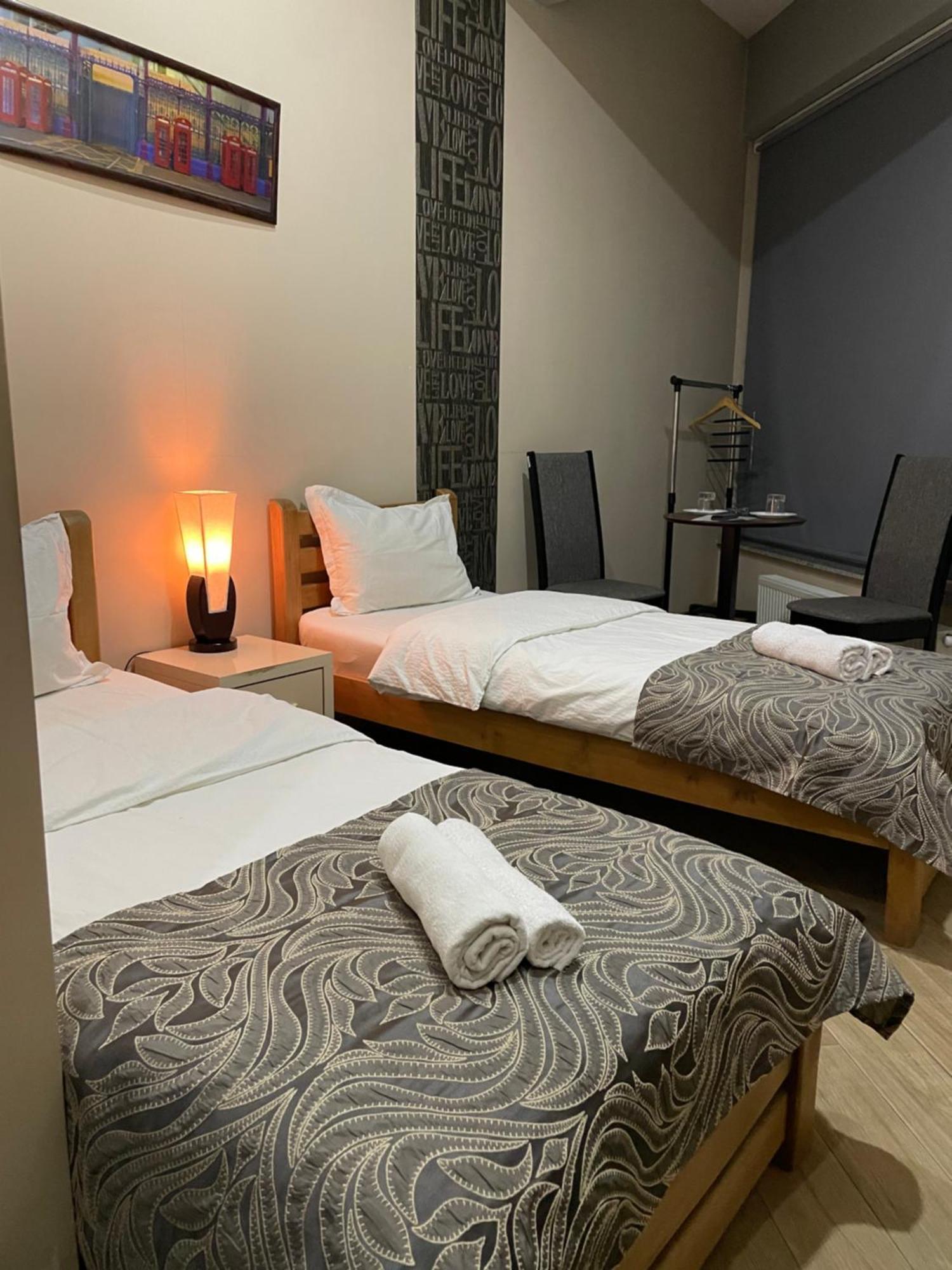 New Hotel Tbilisi Eksteriør bilde