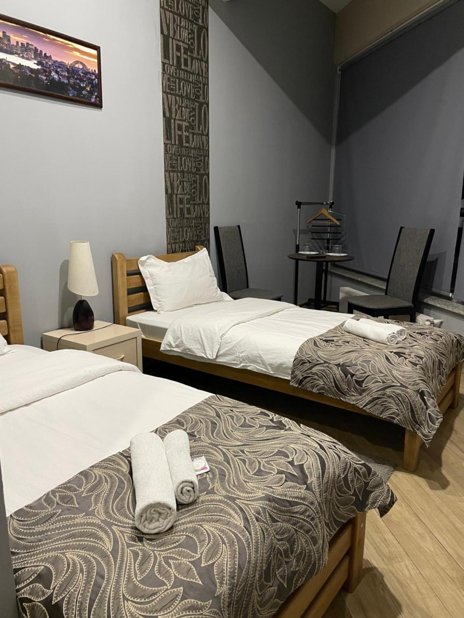 New Hotel Tbilisi Eksteriør bilde