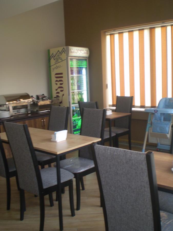 New Hotel Tbilisi Eksteriør bilde